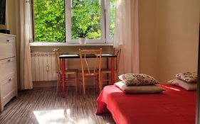 Sunny And Lovely Apartment. Near Chopin Airport!